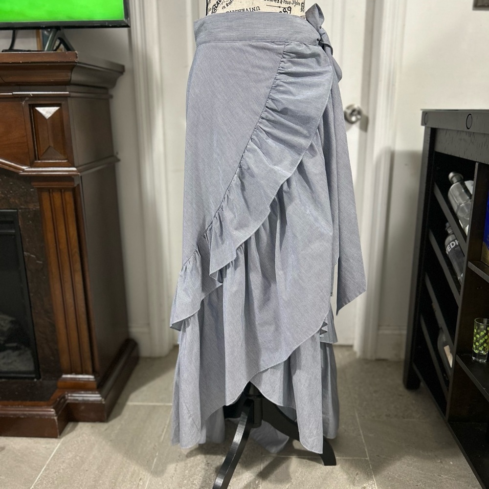 New York & Company Light Gray Maxi Skirt
